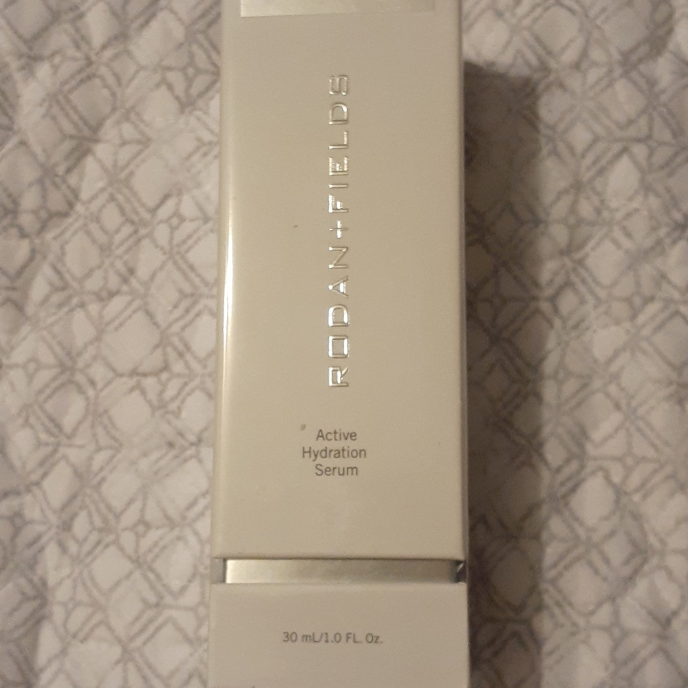 2 Active Hydration Serum & 1 Bright Eye Complex